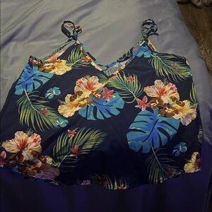 SHEIN Blue Floral top